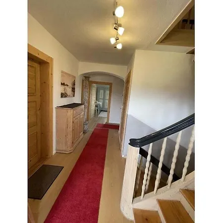 With 3 Bedrooms Jethausen